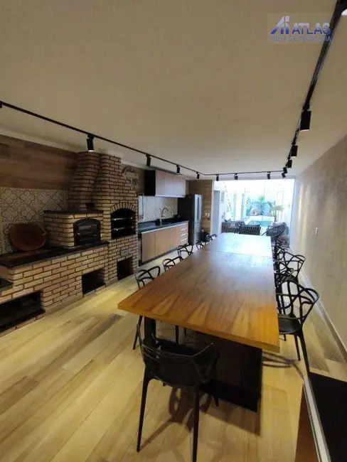 Foto 4 de Sobrado com 3 quartos à venda, 217m2 em Vila Maria Alta, São Paulo - SP