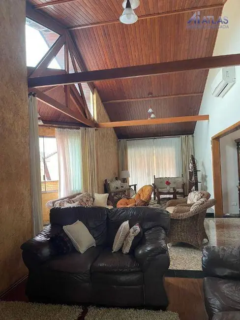 Foto 8 de Casa com 3 quartos à venda, 445m2 em Jardim Japão, São Paulo - SP