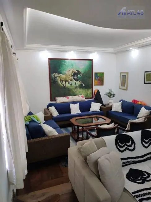 Foto 3 de Sobrado com 3 quartos à venda, 310m2 em Jardim Japão, São Paulo - SP