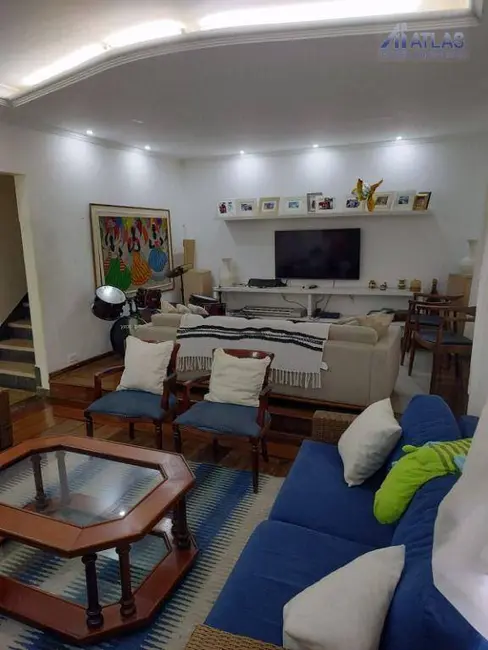 Foto 5 de Sobrado com 3 quartos à venda, 310m2 em Jardim Japão, São Paulo - SP