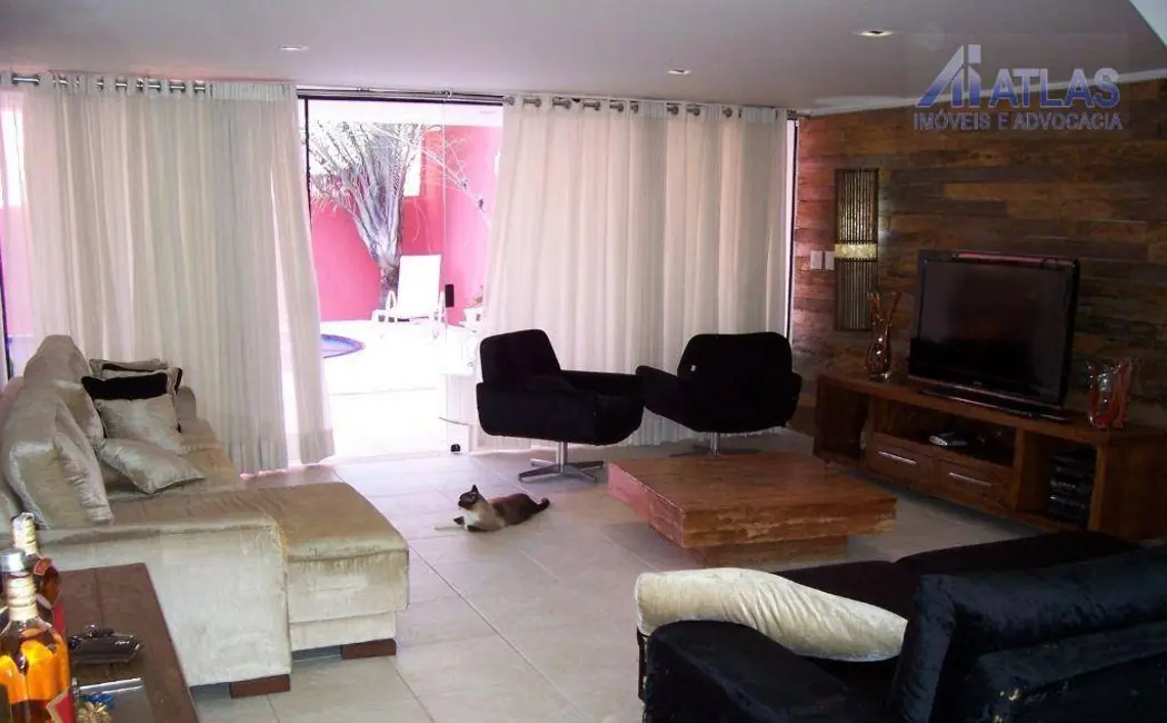 Sobrado com 3 quartos à venda, 339m2 em Jardim Guanca, São Paulo - SP - imagem 7 Foto 7 de Sobrado com 3 quartos à venda, 339m2 em Jardim Guanca, São Paulo - SP