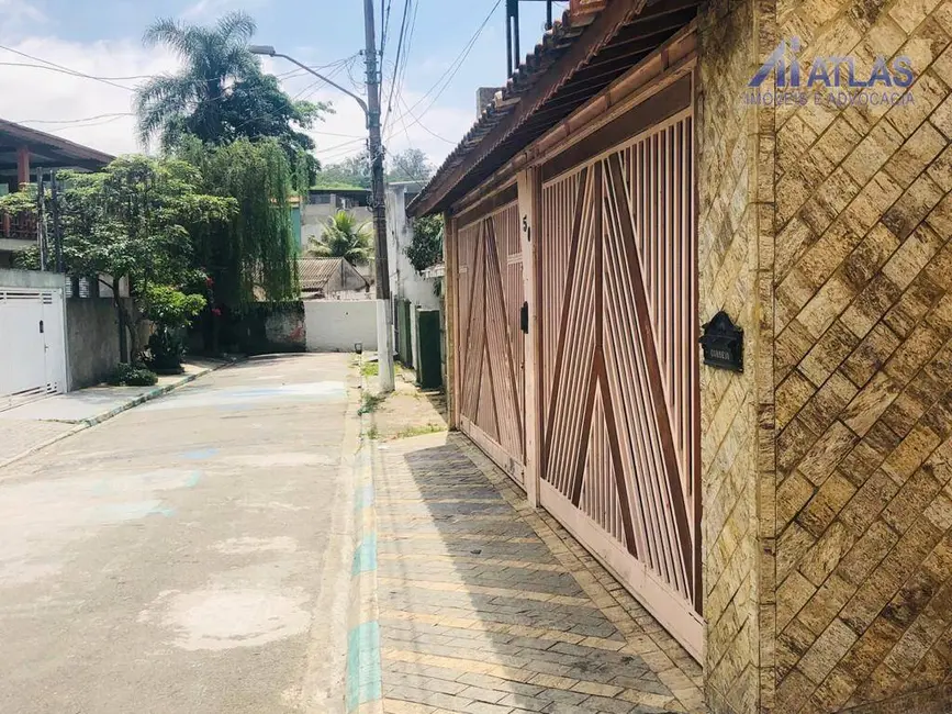 Foto 2 de Casa com 4 quartos à venda, 250m2 em Vila Amália (Zona Norte), São Paulo - SP