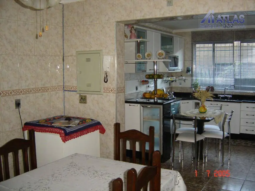 Foto 7 de Casa com 4 quartos à venda, 250m2 em Vila Amália (Zona Norte), São Paulo - SP
