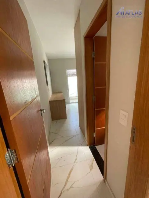 Sobrado com 3 quartos à venda, 137m2 em Vila Barros, Guarulhos - SP - imagem 8 Foto 8 de Sobrado com 3 quartos à venda, 137m2 em Vila Barros, Guarulhos - SP