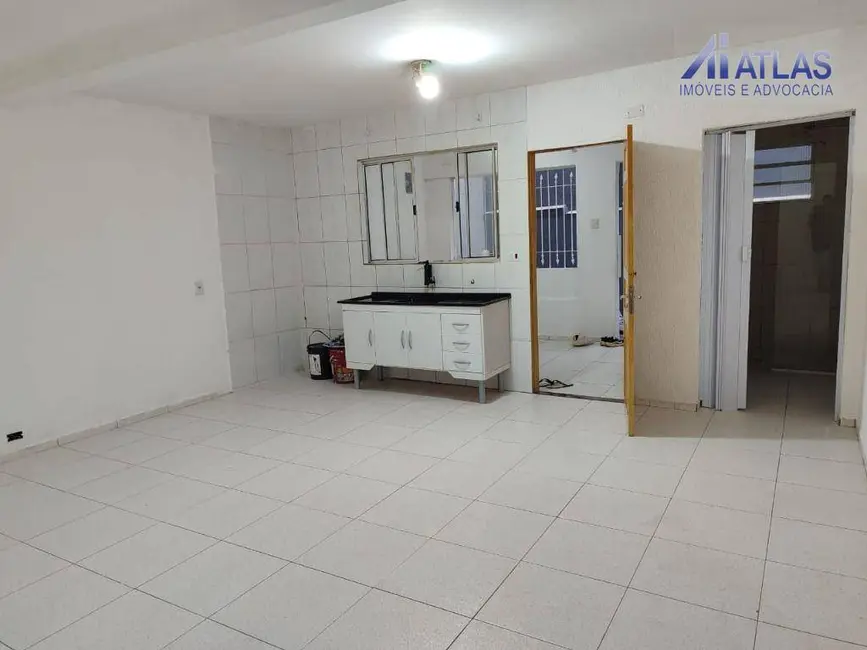 Casa com 1 quarto para alugar, 250m2 em Parque Continental I, Guarulhos - SP - imagem 6 Foto 6 de Casa com 1 quarto para alugar, 250m2 em Parque Continental I, Guarulhos - SP