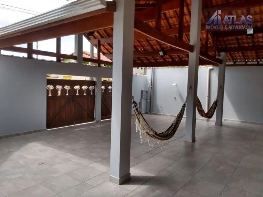 Casa com 2 quartos à venda, 400m2 em Peruibe - SP - imagem 3 Foto 3 de Casa com 2 quartos à venda, 400m2 em Peruibe - SP