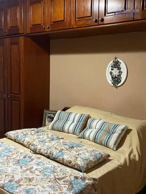 Sobrado com 3 quartos à venda, 240m2 em Jardim Japão, São Paulo - SP - imagem 9 Foto 9 de Sobrado com 3 quartos à venda, 240m2 em Jardim Japão, São Paulo - SP