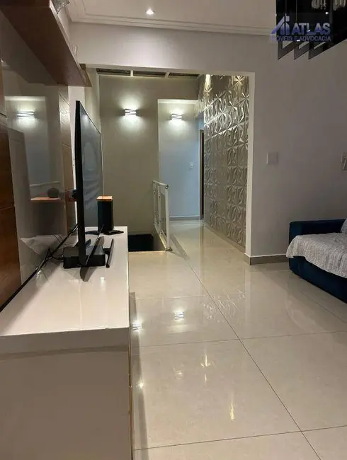 Foto 3 de Casa com 2 quartos à venda, 150m2 em Vila Maria, São Paulo - SP