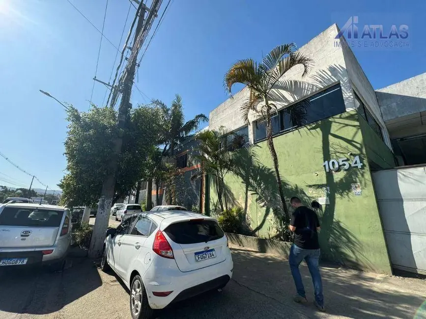 Foto 1 de Armazém / Galpão à venda, 4000m2 em Jardim Presidente Dutra, Guarulhos - SP