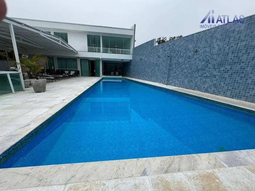 Foto 2 de Chácara com 9 quartos à venda, 2800m2 em Santa Isabel - SP