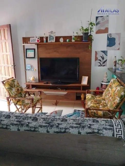 Foto 2 de Casa de Condomínio com 2 quartos à venda, 60m2 em Mongagua - SP
