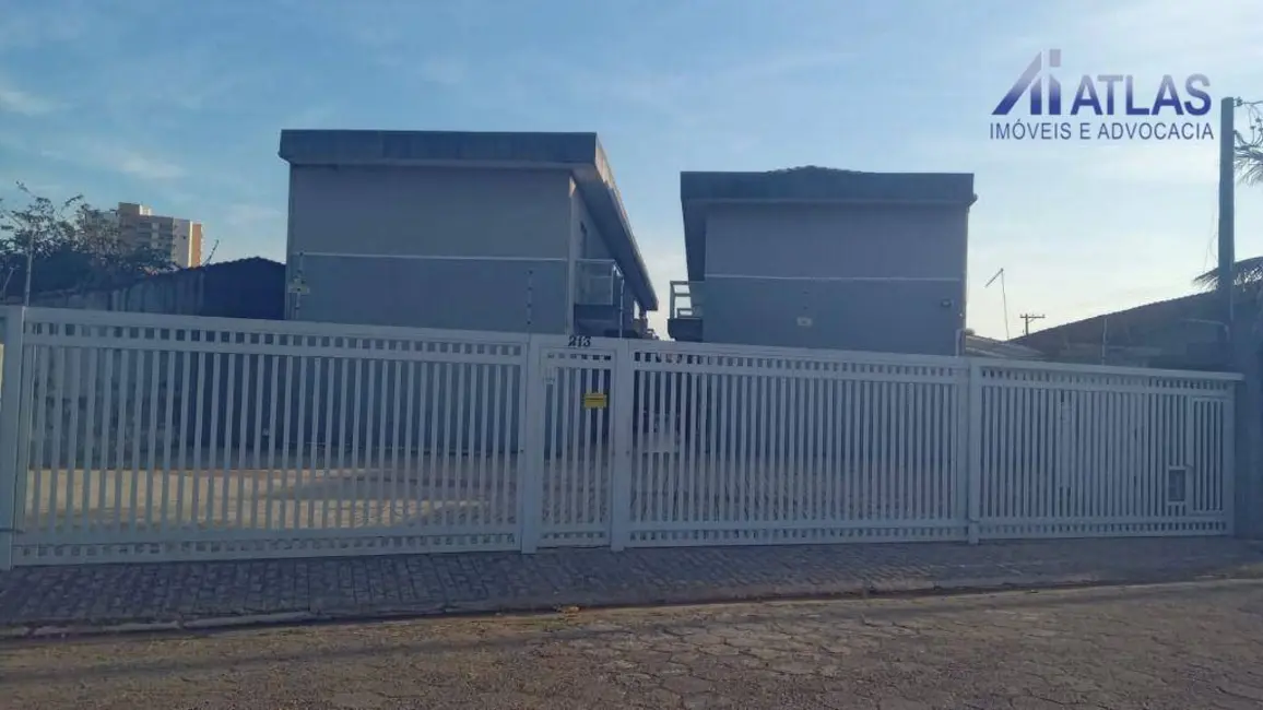 Foto 1 de Casa de Condomínio com 2 quartos à venda, 60m2 em Mongagua - SP