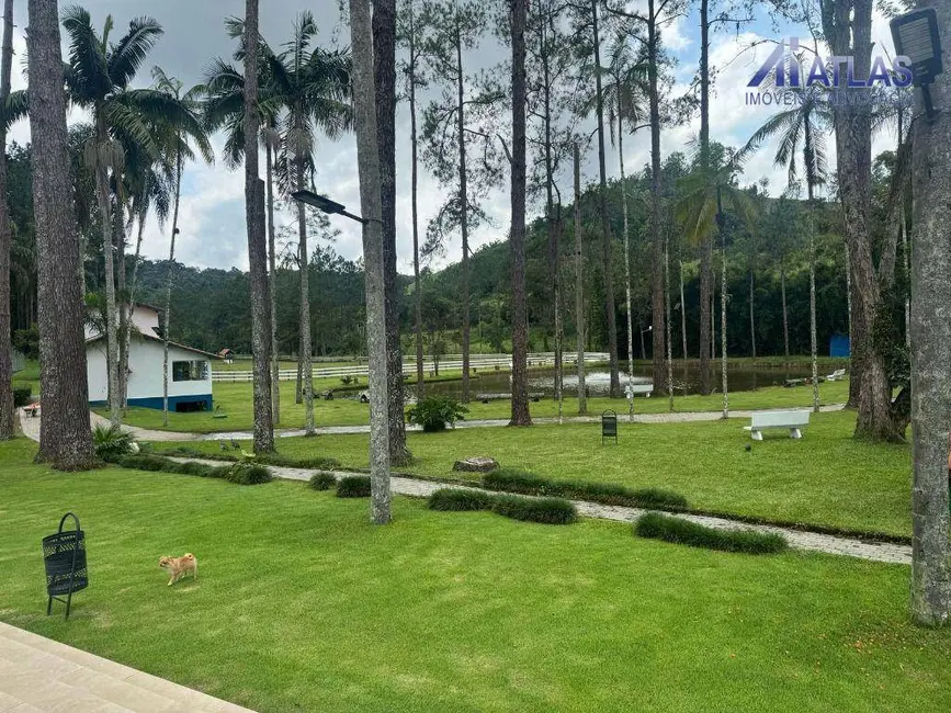 Foto 2 de Chácara com 6 quartos à venda, 16777215m2 em Santa Isabel - SP