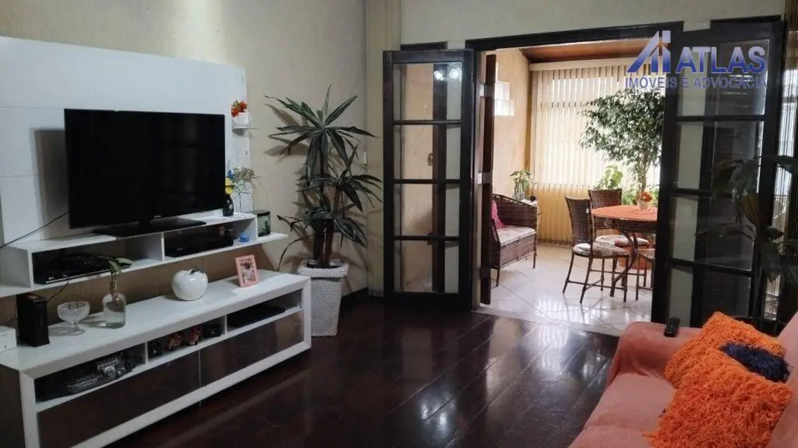 Sobrado com 2 quartos à venda, 140m2 em Vila Maria, São Paulo - SP - imagem 6 Foto 6 de Sobrado com 2 quartos à venda, 140m2 em Vila Maria, São Paulo - SP