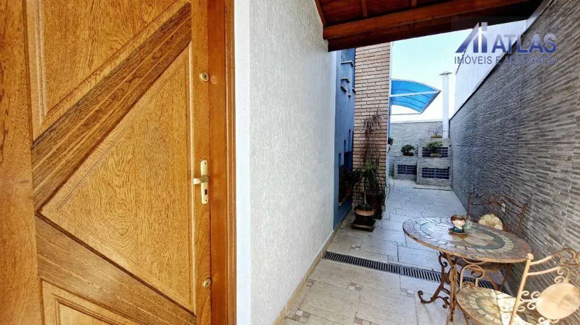 Foto 2 de Sobrado com 3 quartos à venda, 220m2 em Vila Maria Alta, São Paulo - SP