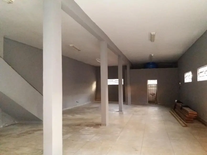 Armazém / Galpão à venda e para alugar, 484m2 em Vila Maria Alta, São Paulo - SP - imagem 8 Foto 8 de Armazém / Galpão à venda e para alugar, 484m2 em Vila Maria Alta, São Paulo - SP