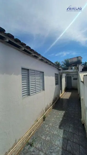 Foto 2 de Casa com 1 quarto à venda, 150m2 em Centro, Taquaritinga - SP