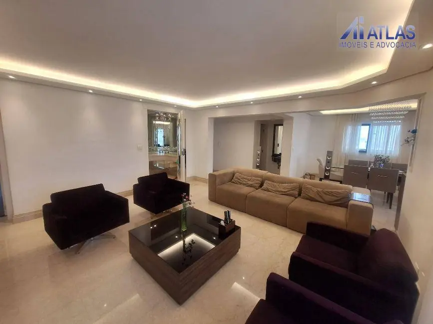Apartamento com 4 quartos à venda, 220m2 em Vila Maria Alta, São Paulo - SP - imagem 8 Foto 8 de Apartamento com 4 quartos à venda, 220m2 em Vila Maria Alta, São Paulo - SP