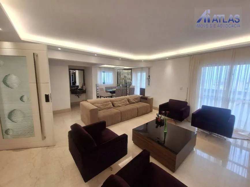 Apartamento com 4 quartos à venda, 220m2 em Vila Maria Alta, São Paulo - SP - imagem 9 Foto 9 de Apartamento com 4 quartos à venda, 220m2 em Vila Maria Alta, São Paulo - SP