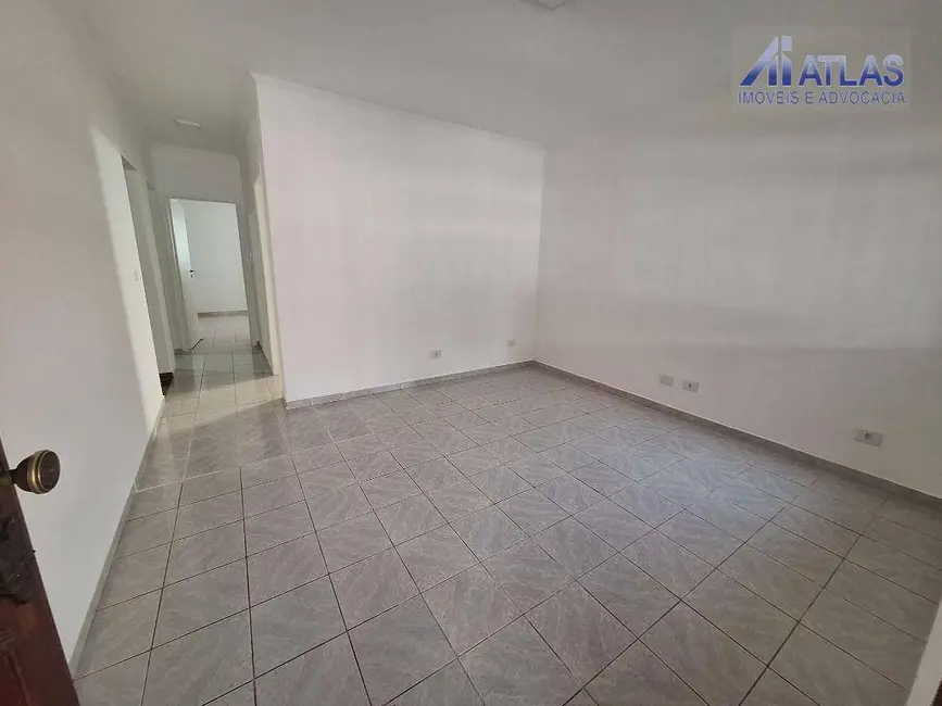 Foto 9 de Casa com 3 quartos para alugar, 270m2 em Jardim Guanca, São Paulo - SP
