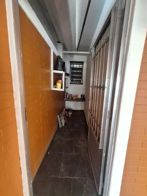 Foto 8 de Casa com 3 quartos para alugar, 270m2 em Jardim Guanca, São Paulo - SP