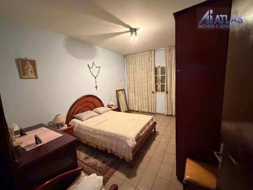 Foto 9 de Casa com 4 quartos à venda, 275m2 em Jardim Guanca, São Paulo - SP