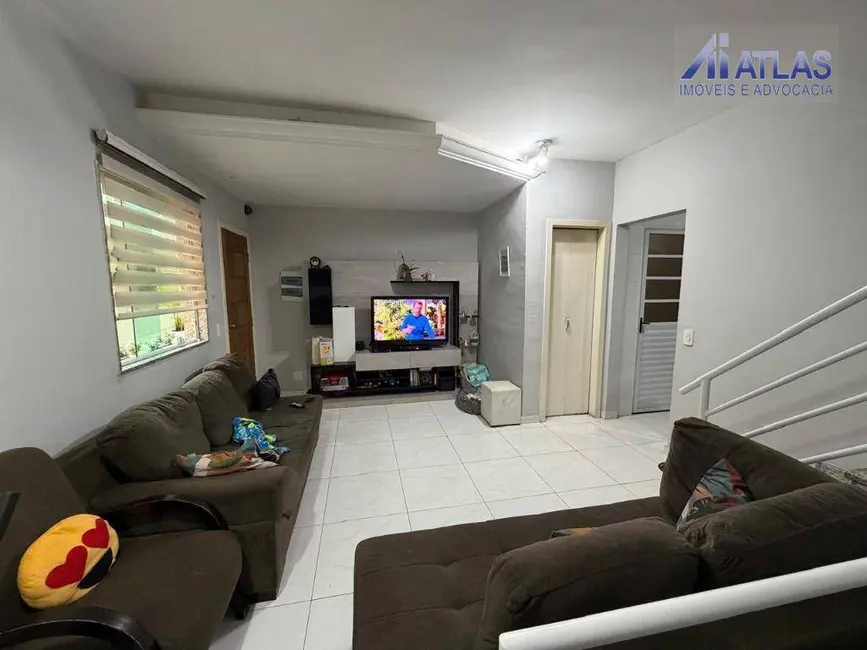 Sobrado com 3 quartos à venda, 160m2 em Cidade Mãe do Céu, São Paulo - SP - imagem 3 Foto 3 de Sobrado com 3 quartos à venda, 160m2 em Cidade Mãe do Céu, São Paulo - SP