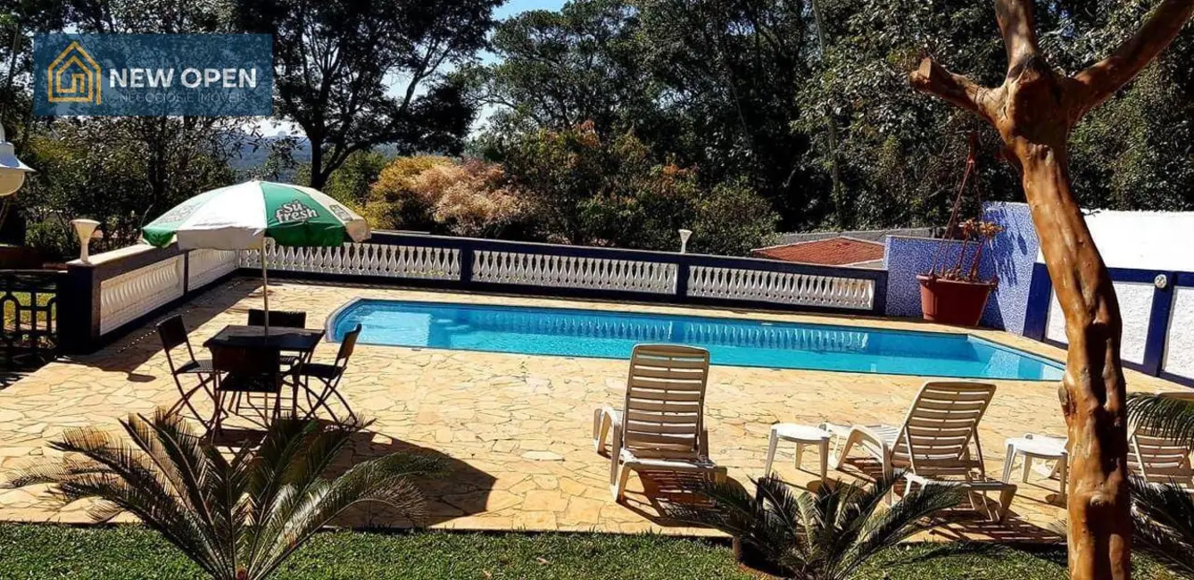 Foto 4 de Casa com 5 quartos à venda, 1500m2 em Jarinu - SP