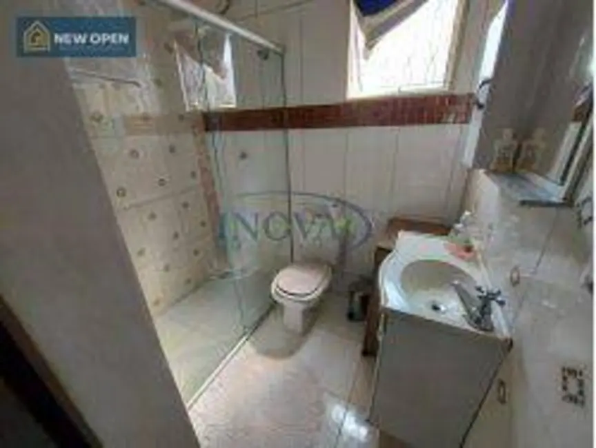Foto 4 de Casa com 2 quartos à venda, 175m2 em Nova Cerejeira, Atibaia - SP