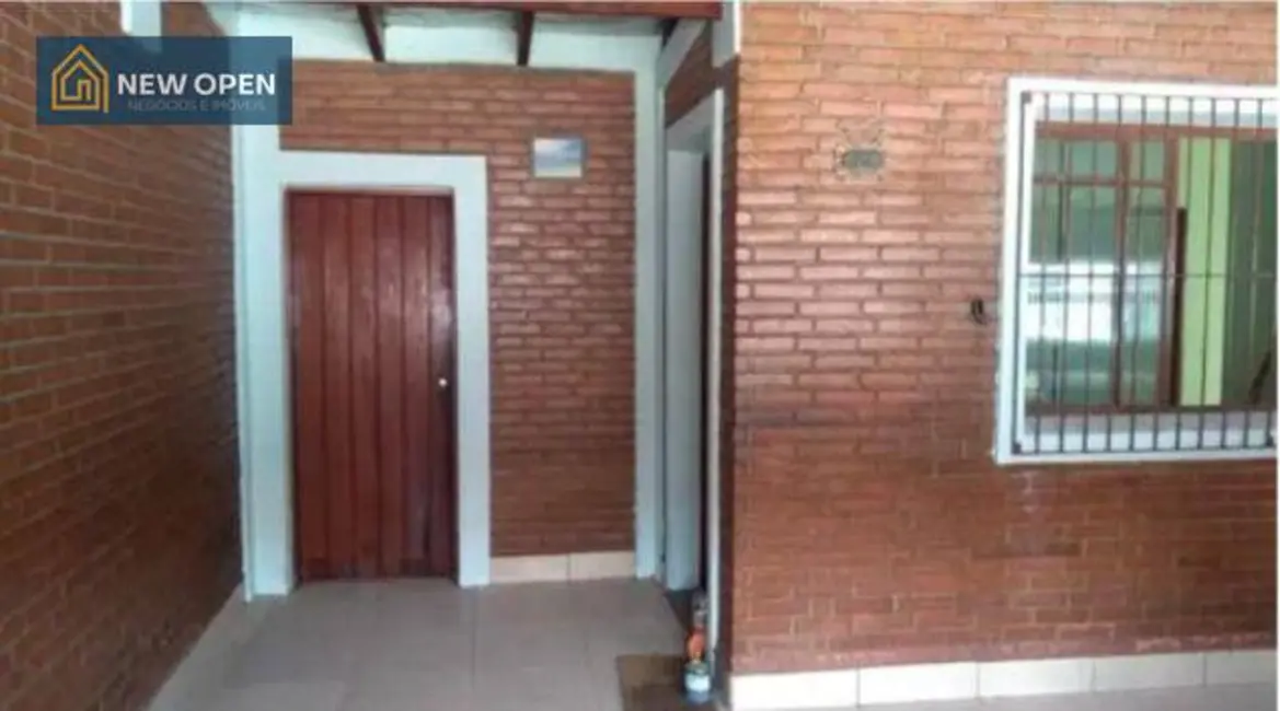 Foto 2 de Casa com 3 quartos à venda, 150m2 em Alvinópolis, Atibaia - SP