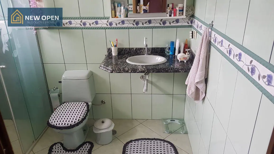 Foto 6 de Casa com 4 quartos à venda, 510m2 em Jardim Shangri-Lá, Atibaia - SP