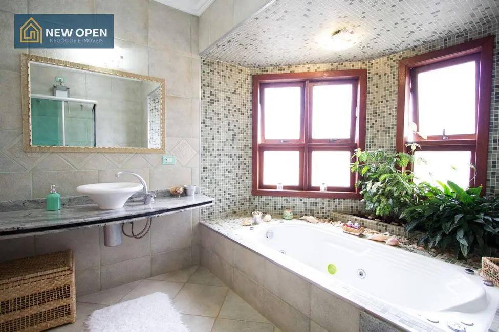 Foto 6 de Sobrado com 4 quartos à venda, 826m2 em Atibaia - SP