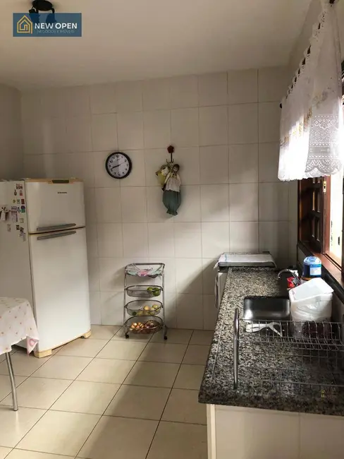 Foto 3 de Casa com 3 quartos à venda, 287m2 em Jardim Maristela, Atibaia - SP