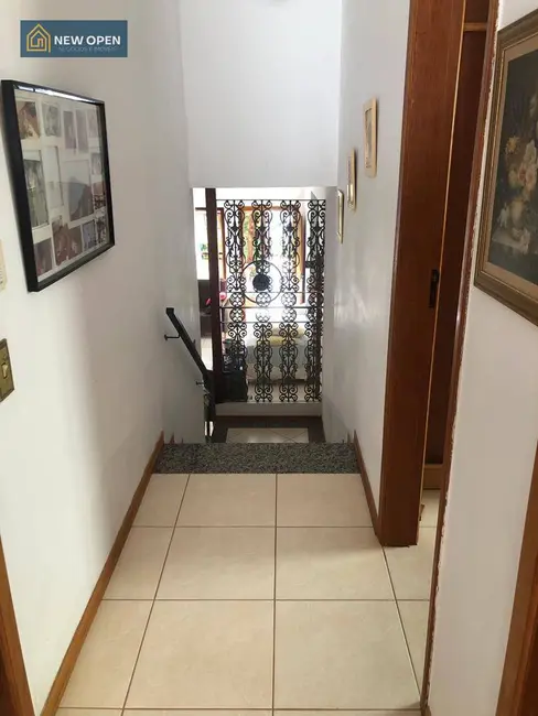 Foto 9 de Casa com 3 quartos à venda, 287m2 em Jardim Maristela, Atibaia - SP