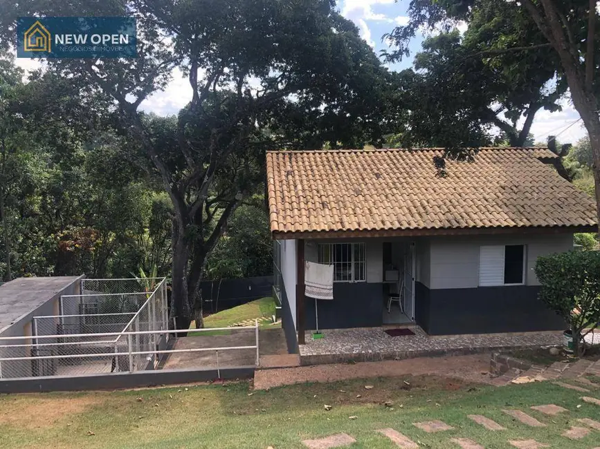 Foto 2 de Casa com 5 quartos à venda, 2900m2 em Jardim Estância Brasil, Atibaia - SP