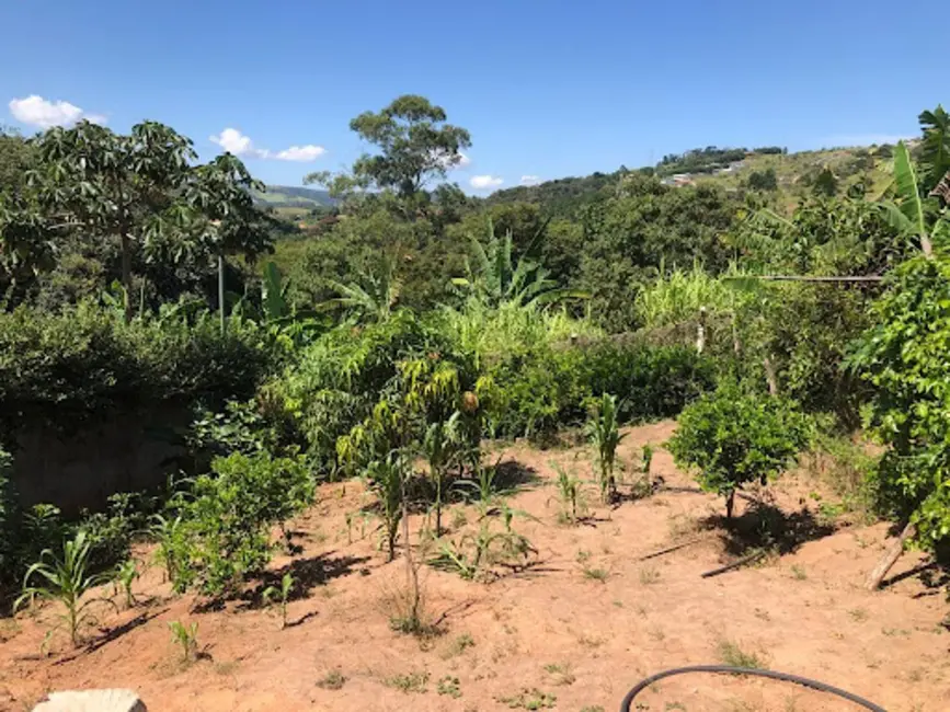 Foto 6 de Chácara com 3 quartos à venda, 1266m2 em Jardim Estância Brasil, Atibaia - SP