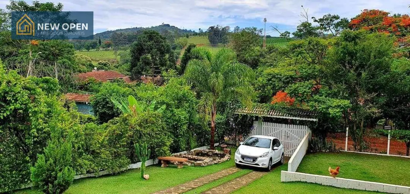 Chácara com 3 quartos à venda, 800m2 em Piracaia - SP - imagem 4 Foto 4 de Chácara com 3 quartos à venda, 800m2 em Piracaia - SP