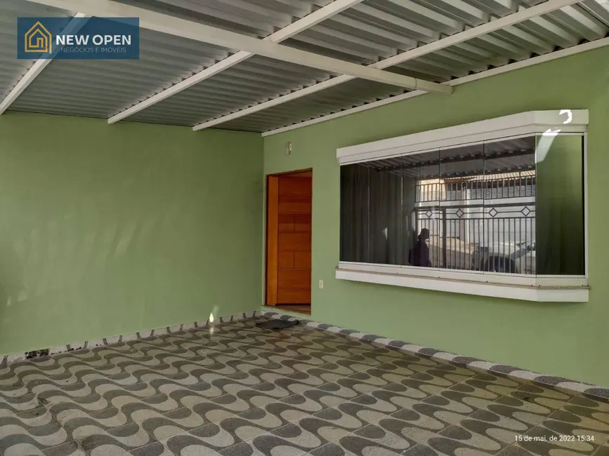 Foto 1 de Casa com 2 quartos à venda, 175m2 em Nova Cerejeira, Atibaia - SP