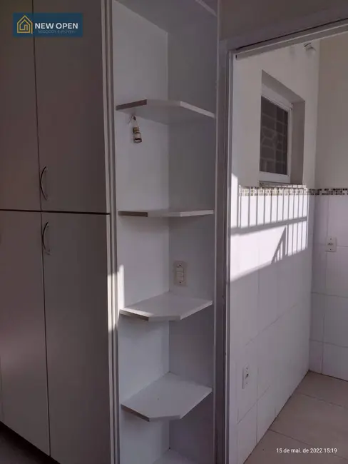 Foto 3 de Casa com 2 quartos à venda, 175m2 em Nova Cerejeira, Atibaia - SP