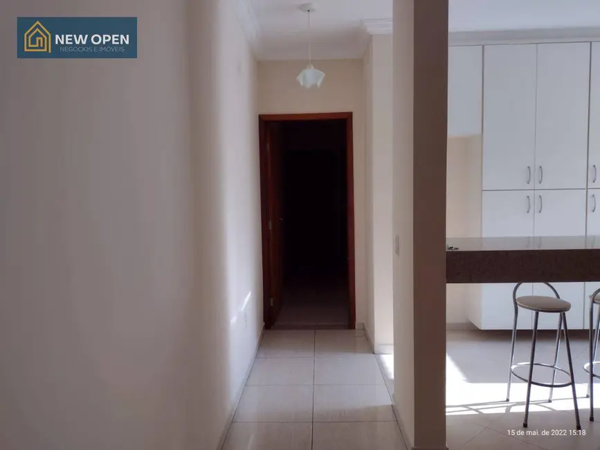 Foto 4 de Casa com 2 quartos à venda, 175m2 em Nova Cerejeira, Atibaia - SP