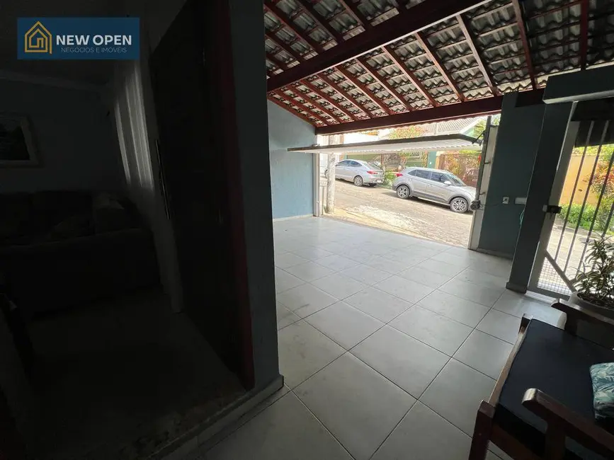 Foto 4 de Casa com 3 quartos à venda, 175m2 em Nova Cerejeira, Atibaia - SP