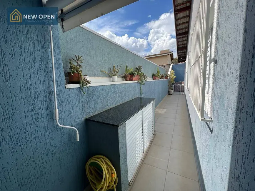 Foto 8 de Casa com 3 quartos à venda, 175m2 em Nova Cerejeira, Atibaia - SP