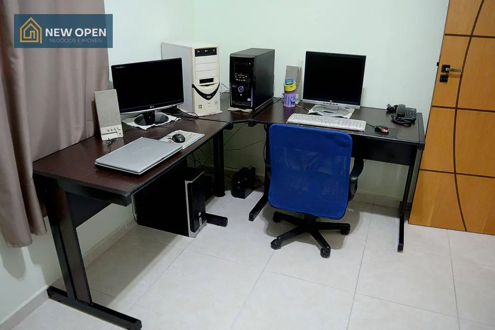 Foto 7 de Casa com 2 quartos à venda, 130m2 em Jardim Imperial, Atibaia - SP