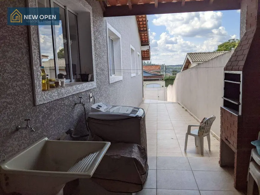 Foto 3 de Casa com 3 quartos à venda, 360m2 em Jardim dos Pinheiros, Atibaia - SP
