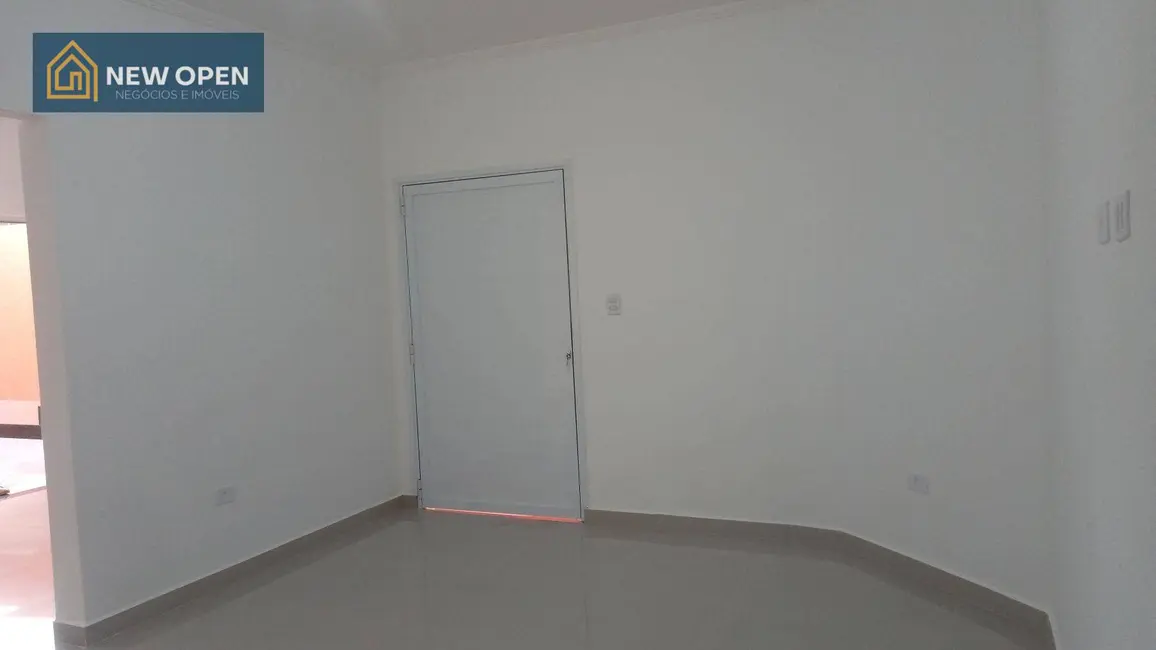 Foto 4 de Casa com 2 quartos à venda, 175m2 em Nova Cerejeira, Atibaia - SP