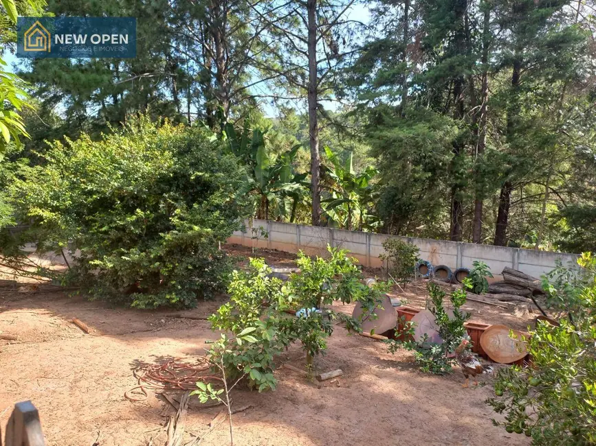 Foto 6 de Chácara com 4 quartos à venda, 1000m2 em Jardim Estância Brasil, Atibaia - SP