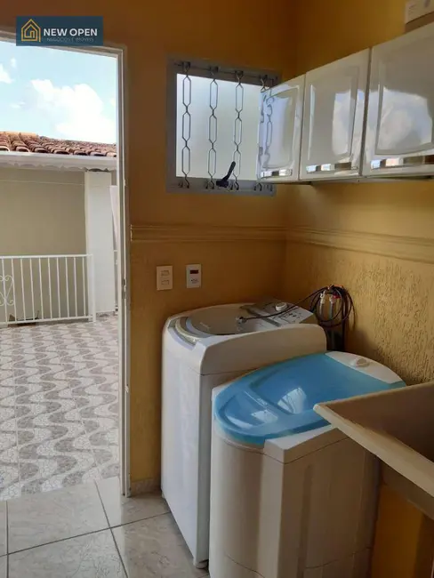 Foto 4 de Sobrado com 3 quartos à venda, 400m2 em Jardim do Lago, Atibaia - SP