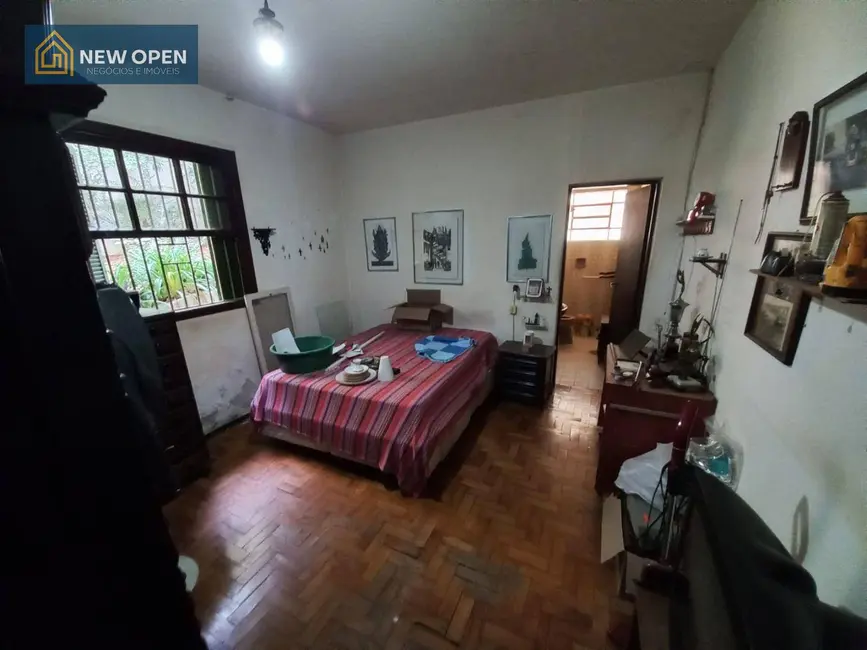 Foto 8 de Casa com 3 quartos à venda, 1220m2 em Vila Santista, Atibaia - SP