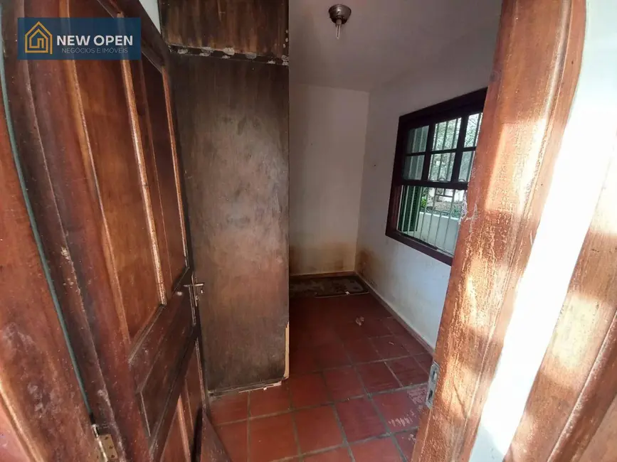 Foto 5 de Casa com 3 quartos à venda, 1220m2 em Vila Santista, Atibaia - SP