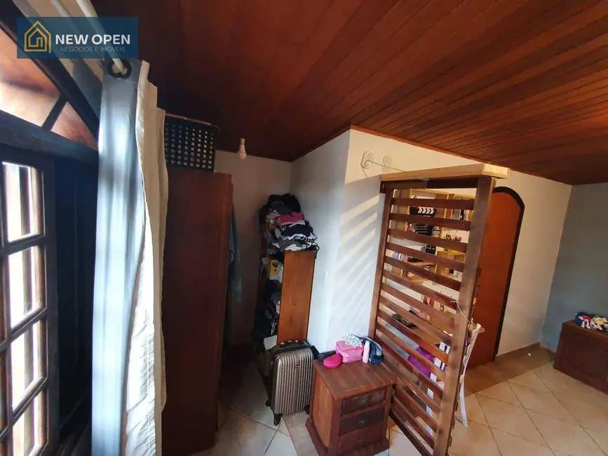 Foto 4 de Casa com 2 quartos à venda, 149m2 em Jardim Alvinópolis, Atibaia - SP